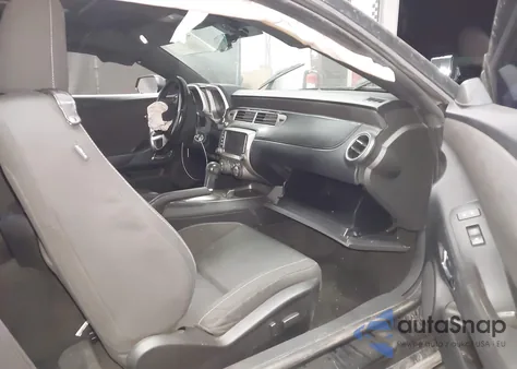 2015 Chevrolet Camaro 1Lt из США, поврежденный, VIN 2G1FD1E35F9107768